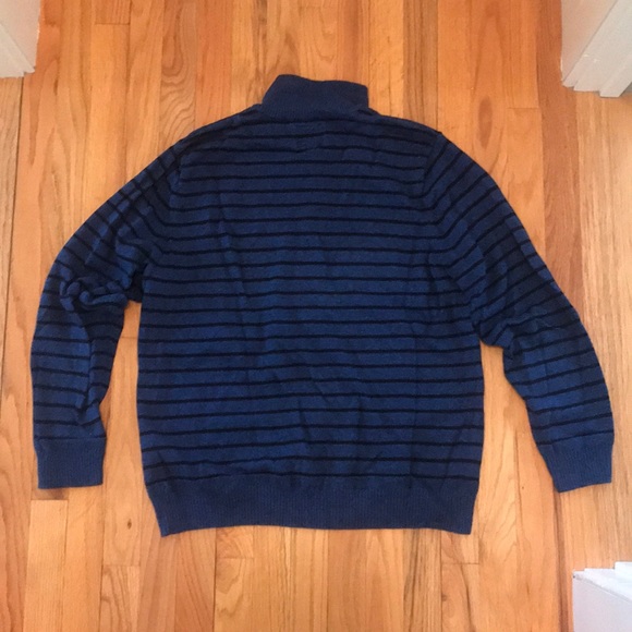 American Eagle button mock neck sweater - Picture 2 of 4